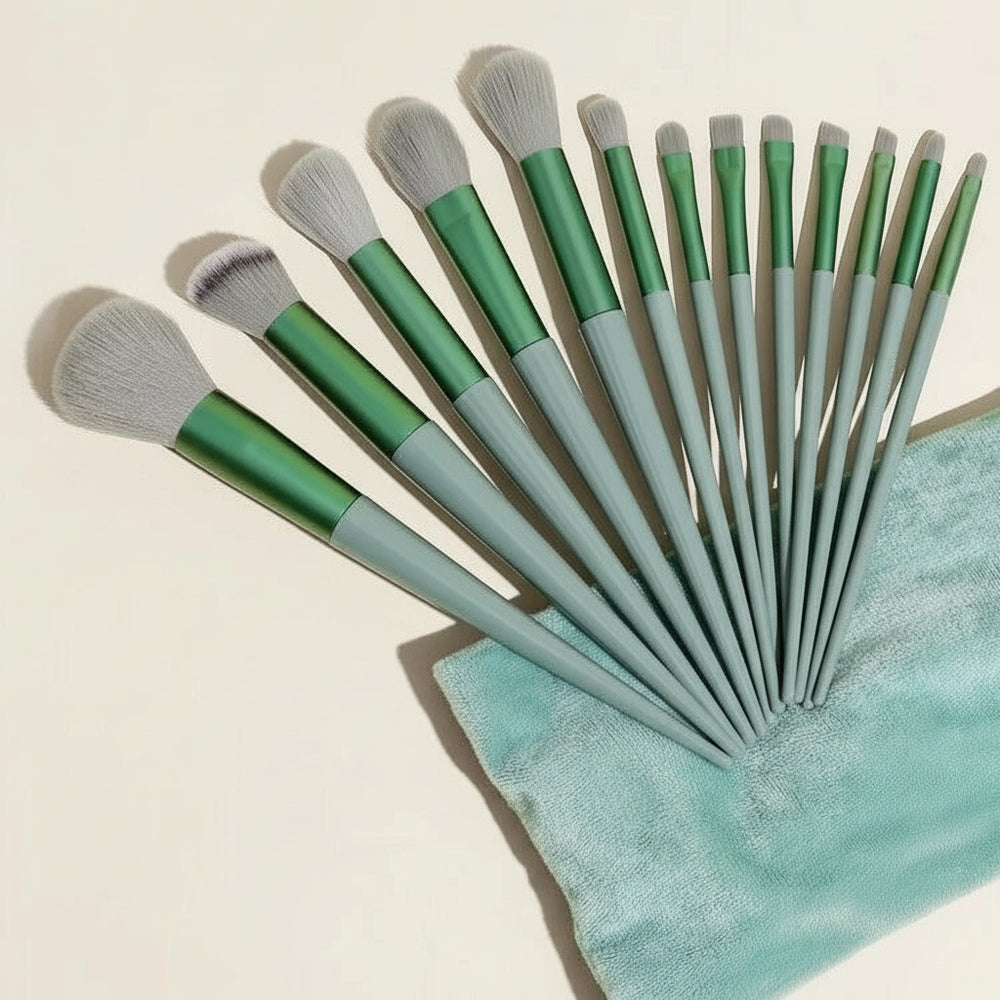 13pc Travel Makeup Brush Set - all brushes