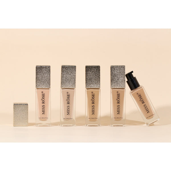Miss Rose Glazed Cuboid Foundation - detail