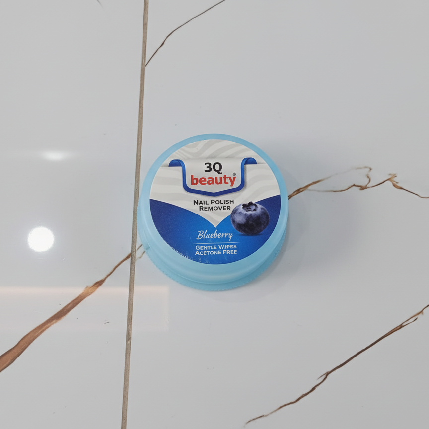 3Q Beauty Nail Polish Remover Wipes - wipe detail