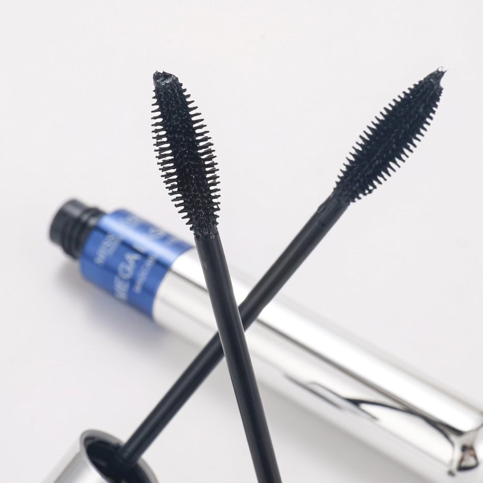 Miss Rose Mega Lash Mascara - lash result