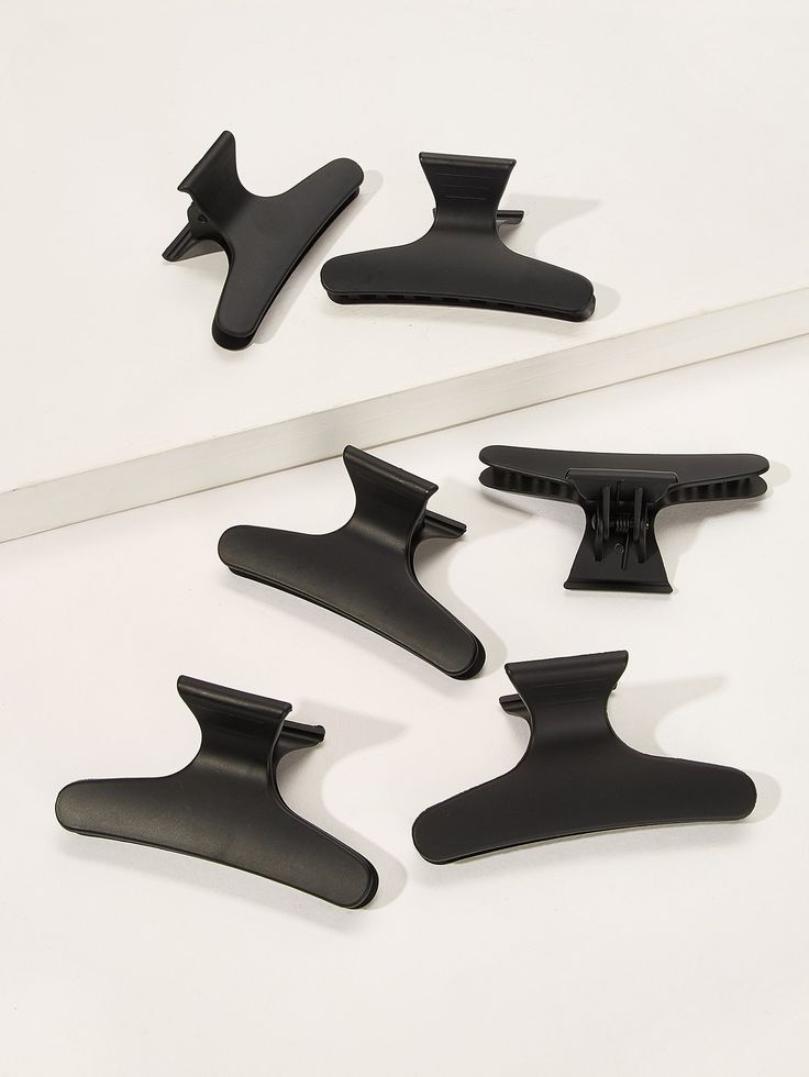 Pack of 6 Large Matte Hair Claw Clips – non-slip French design hair catchers