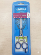 Professional Hair Cutting Scissors - sharp blade detail