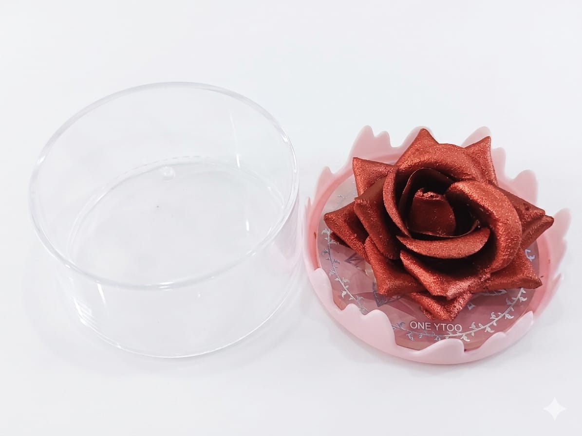 ONEYIOO 3D Rose Flower Blusher & Highlighter 2-in-1 Luminous Compact